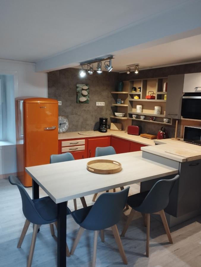 Maison Du Martin Pecheur A ลันยง ภายนอก รูปภาพ